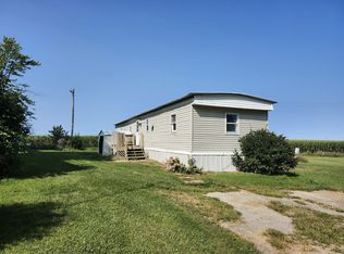 33 Pynes Dr #33, Goodfield, IL 61742