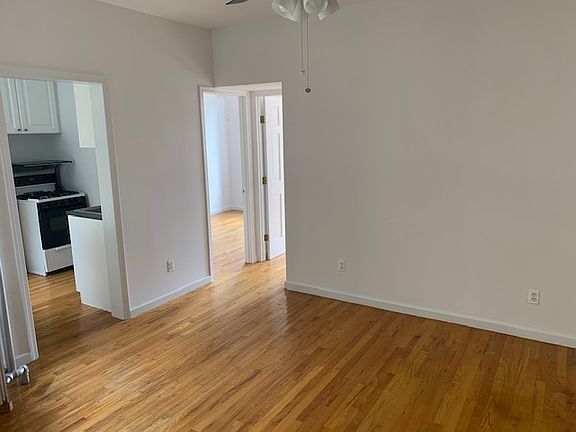 3rd image of 46 Avenue B APT 20
