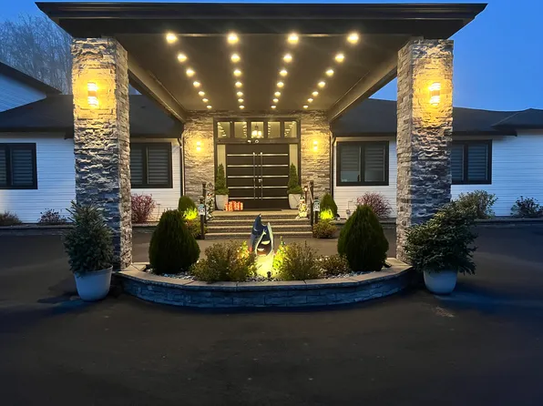 8660 Drayton View Ln, Blaine, WA 98230