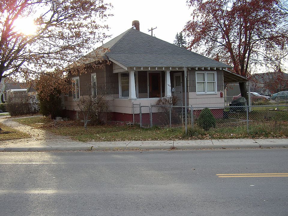 1st image of 603 N 5th St W