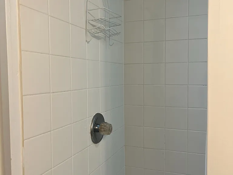 75 Maffey Cres — Photo 5