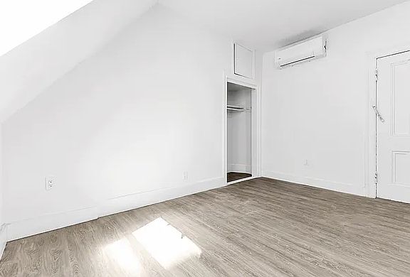 5th image of 620 W End Ave #3F