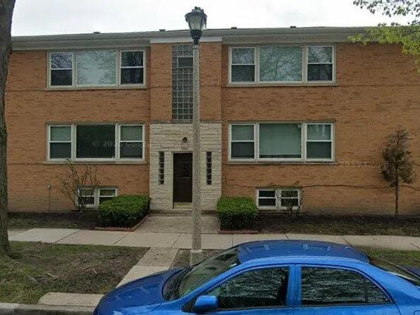 4920 Greenwood St APT 2E, Skokie, IL 60077