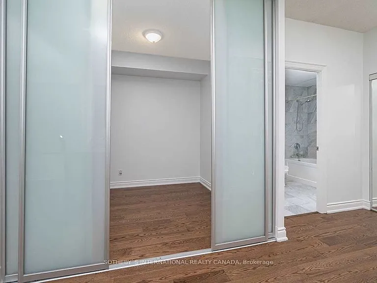 10 Bloorview Pl #920 — Photo 18