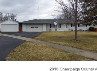 419 Main St, Penfield, IL 61862