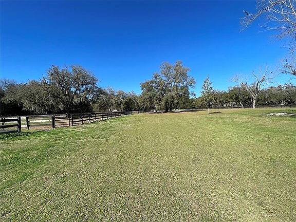 2nd image of 16525 SW 5th Pl