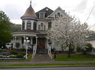 309 West St, Paintsville, KY 41240