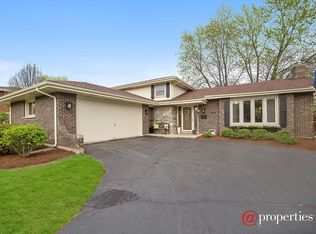 775 S Stuart Ave, Elmhurst, IL 60126