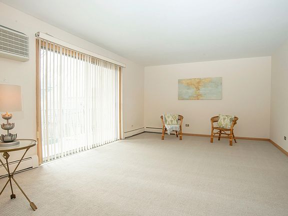 3rd image of 27 S Waiola Ave APT 203