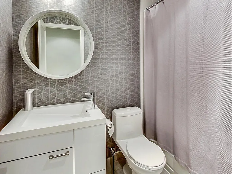 30 Nelson St #Townhouse 24 — Photo 17