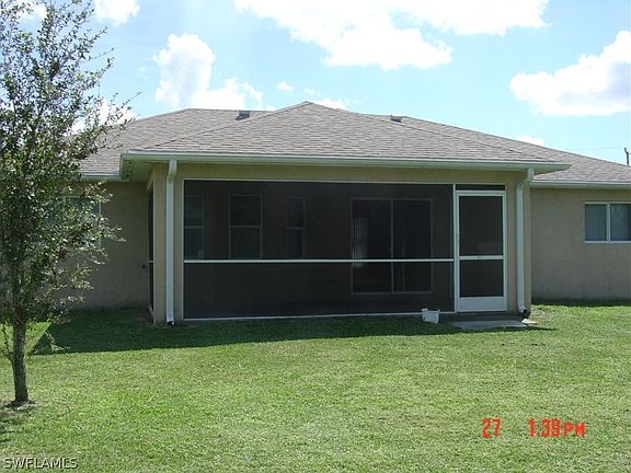 3rd image of 1533 NE 35th Lane Cpe