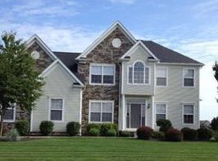 2941 Londonbury St NW, Uniontown, OH 44685