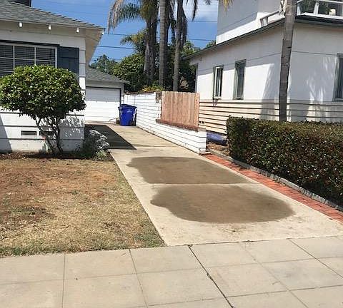3rd image of 3622 Crown Point Dr #3622