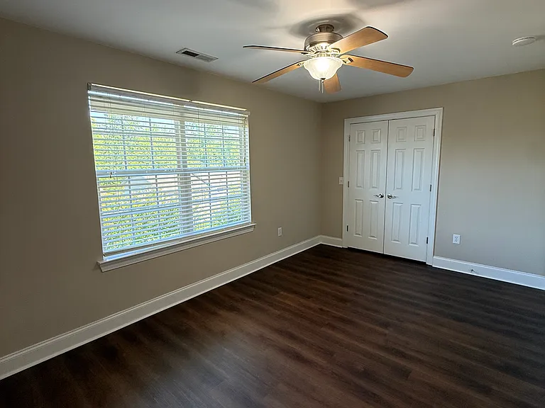 137 High Ridge Rd — Photo 23
