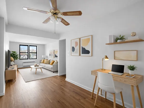 160 Ocean Parkway image 1 of 8