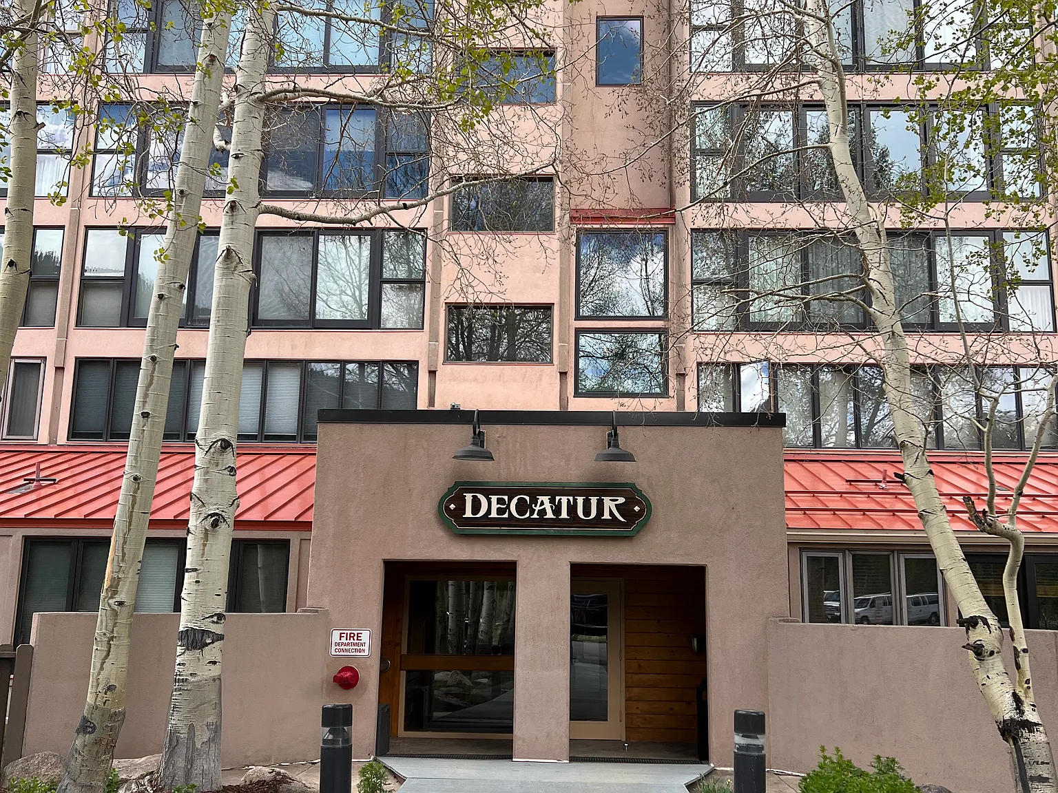 1 bed, 1.5 bath, 712 sqft, $2,600 — Photo 2