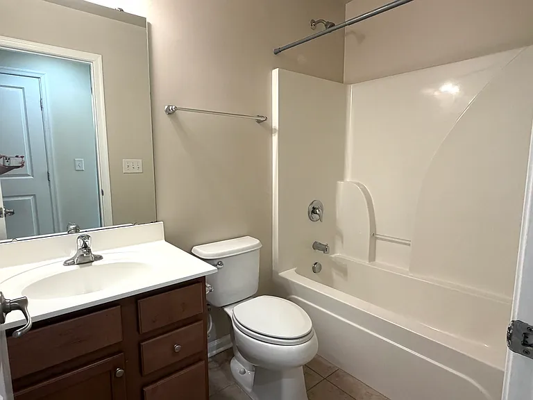 111 Grande Sky Ct — Photo 18