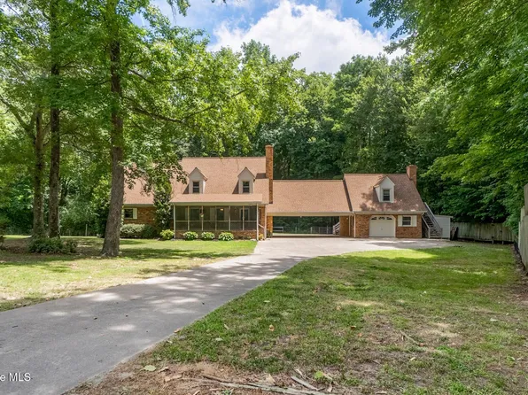 735 Daniels Road, Corapeake, NC 27926