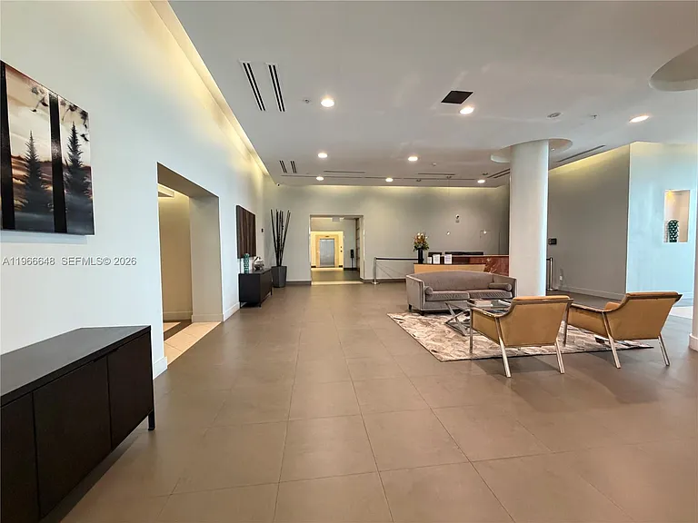 665 NE 25th St #2102 — Photo 19