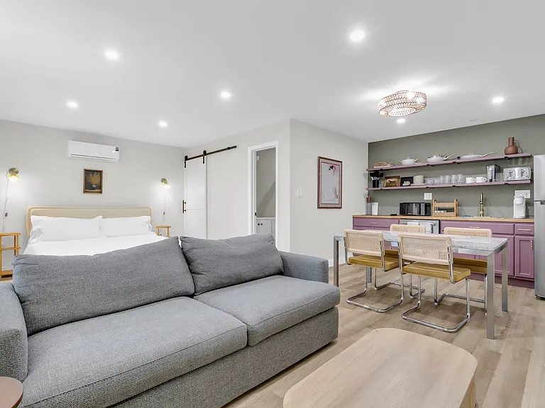 4121 Junius St #B — Photo 12