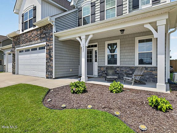 4th image of 1337 Goldengrove Lane