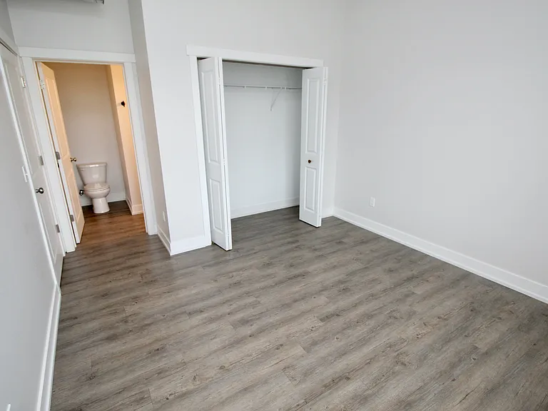 4005 Chicago Dr SW #B — Photo 12