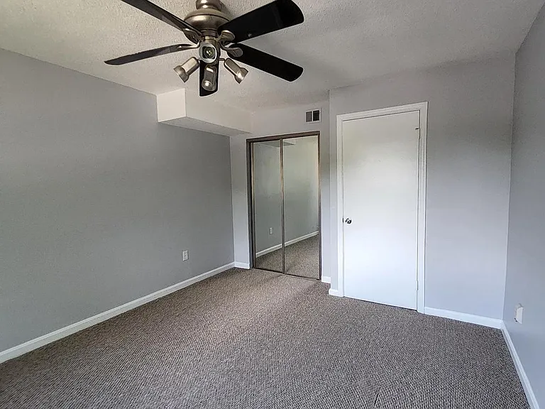 3825 Hamilton St #C-204 — Photo 17