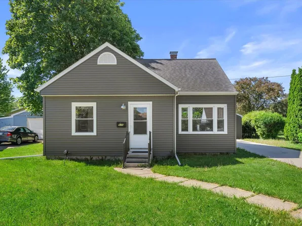 939 Sherry STREET, Neenah, WI 54956
