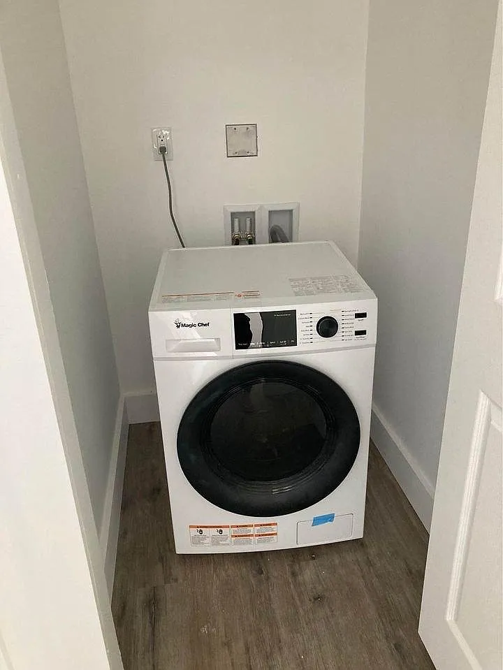 2 bed, 680 sqft, $1,400 — Photo 4