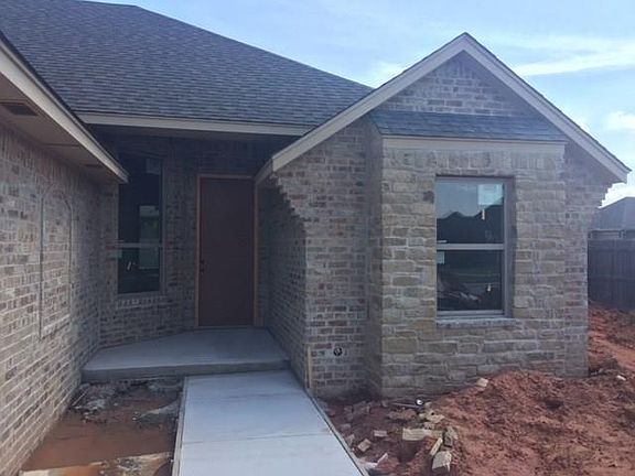3rd image of 566 W Pine Rose Court Way