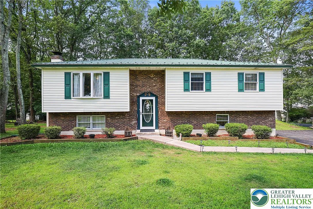 117 Robin Ln photo 1