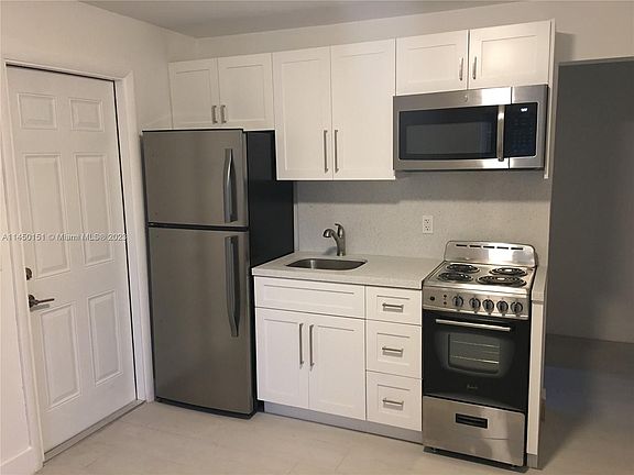 2nd image of 19 Sidonia Ave APT 4