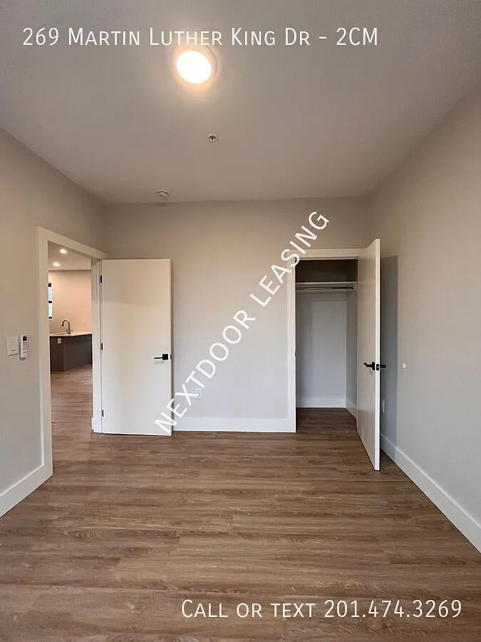 269 Martin Luther King Dr — Photo 4