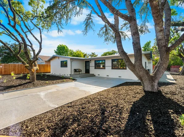 799 Plaza Linda, Novato, CA 94947