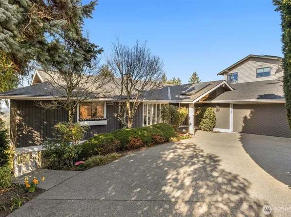 14108 SE 44th Street, Bellevue, WA 98006