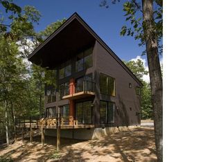 210 High Falls Rd, Hendersonville, NC 28792