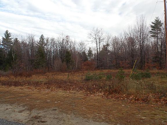 3rd image of 4 Rosewood Lane