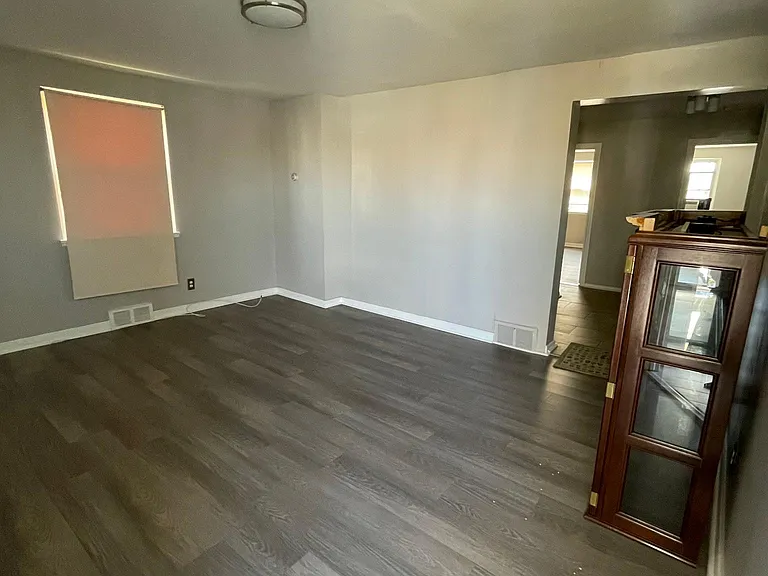 6327 Eastwood St #1 — Photo 17