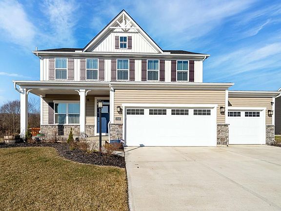 2nd image of 2049 Creswell Dr