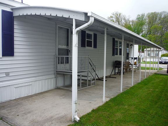 Covered patio
