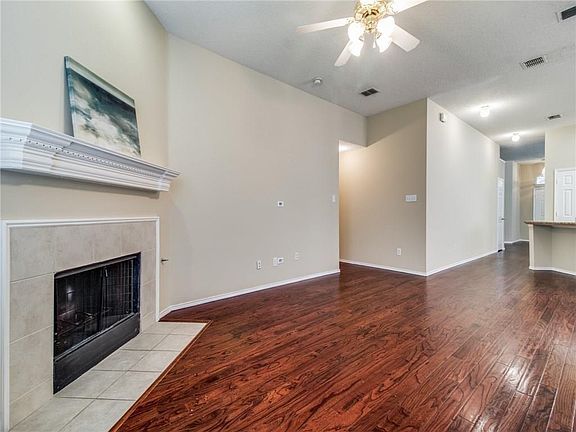 3rd image of 7072 Chinquapin Dr