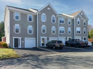 27 Buttercup Ln, South Grafton, MA 01560