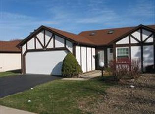 125 East Ave, Streamwood, IL 60107