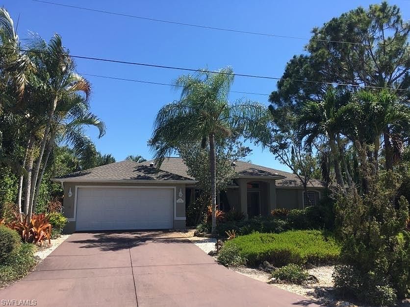 1st image of 242 SW 42nd St