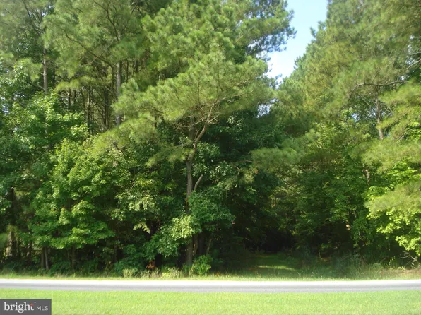 598 Ocean Pkwy, Ocean Pines, MD 21811