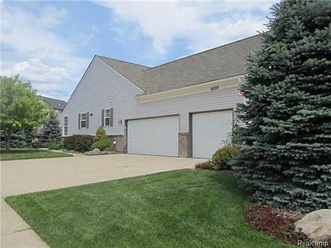 4th image of 57696 Dakota Dr