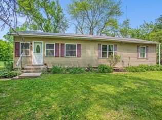9550 Richmond Rd, Belding, MI 48809