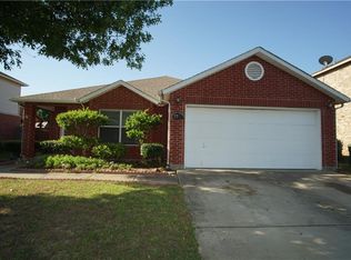 2208 Bolivar Dr, Arlington, TX 76002