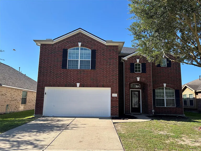 21223 Colton Cove Dr — Photo 1