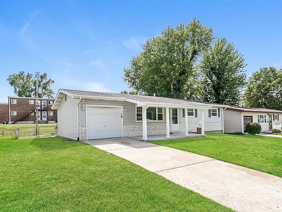 2nd image of 1200 Acredale Dr